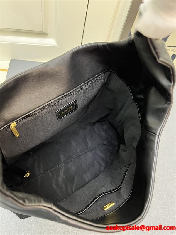 Chanel 冬の貴婦人 ブラック ダイヤ柄縫製 チェーンアクセント シャネル コピー ショルダーバッグ 高級感