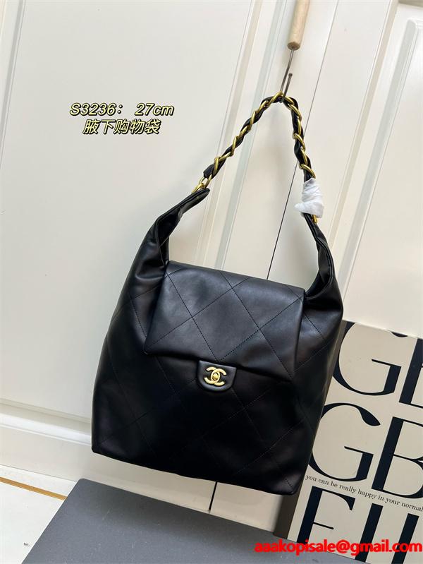 Chanel 冬の貴婦人 ブラック ダイヤ柄縫製 チェーンアクセント シャネル コピー ショルダーバッグ 高級感