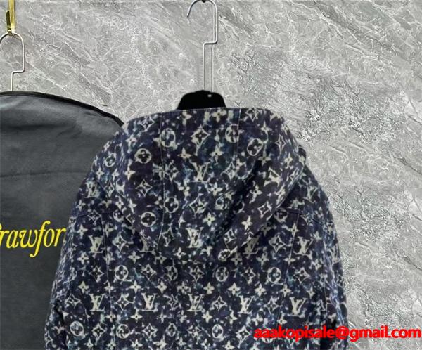 2025秋冬人気 高保温 激安通販限定 Louis Vuitton ルイヴィトン コピー モノグラム デニム ダウンジャケット 防寒デザイン