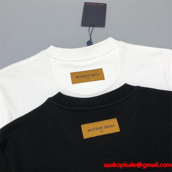  Louis Vuitton ルイヴィトン 偽物 パーカー 着回し抜群の新デザイン 高級感漂う 人気通販限定 ホワイトポケットデザイン