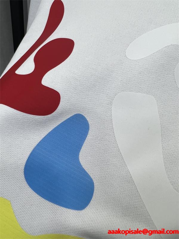 秋冬人気 個性派デザイン 激安通販限定 ブラックフェイスアート Louis Vuitton ルイヴィトン 偽物 パーカー