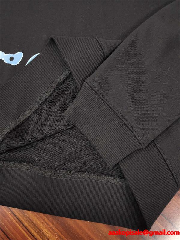 2025秋冬新作 柔らか上品 高品質 ホワイトグラデーションロゴ Louis Vuitton ルイヴィトン コピー パーカー