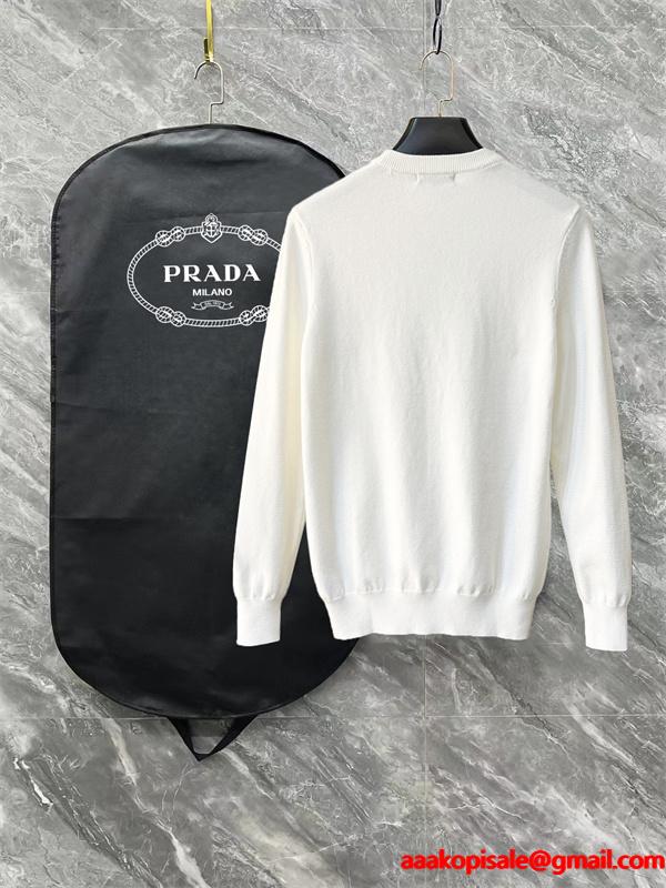 人気 ホワイト Prada プラダ ブラック トライアングルロゴ 売れ筋 上品  偽物 ニットセーター