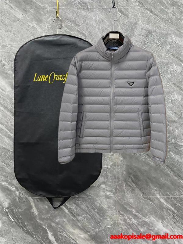 2025秋冬人気 ブラック シンプルスタイル 軽量 快適 Prada プラダ コピー ダウンジャケット 今季注目