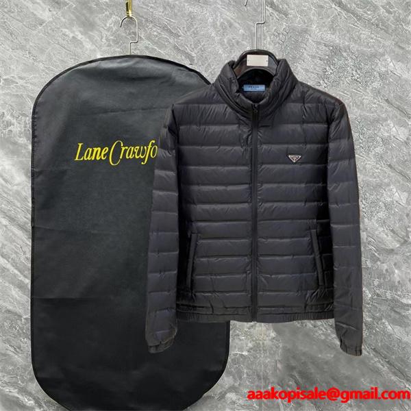 2025秋冬人気 ブラック シンプルスタイル 軽量 快適 Prada プラダ コピー ダウンジャケット 今季注目