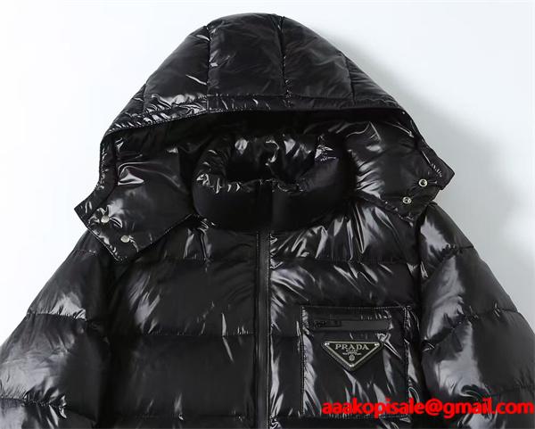 冬新作 ブラック Prada プラダ シャイニーデザイン 高品質 防風 コピー ダウンジャケット