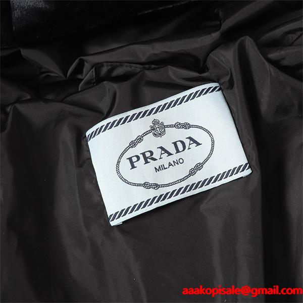 暖かみ溢れる ブラック 洗練シルエット PRADA プラダ スーパーコピー 上質ダウンジャケット