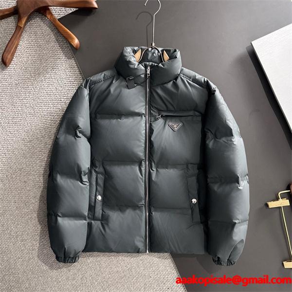 季節感香る オフホワイト ふんわりエレガント PRADA プラダ コピー ダウンジャケット