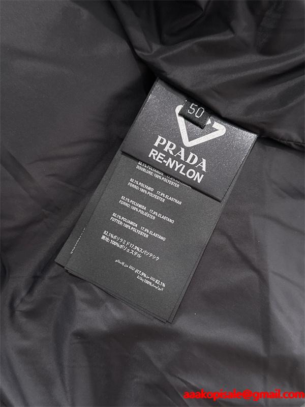 季節感香る オフホワイト ふんわりエレガント PRADA プラダ コピー ダウンジャケット