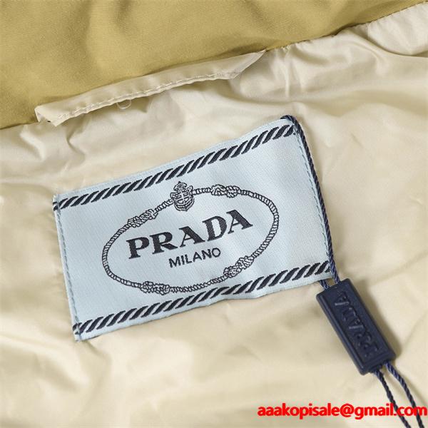 プラダ PRADA スーパーコピー ベージュダウンベスト ボタンフロント 高品質2025秋冬アウター