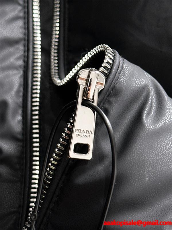 高品質 N 級品 2025秋冬アイテム プラダ PRADA 偽物 ダークグレーダウンベスト ズッパーフロント