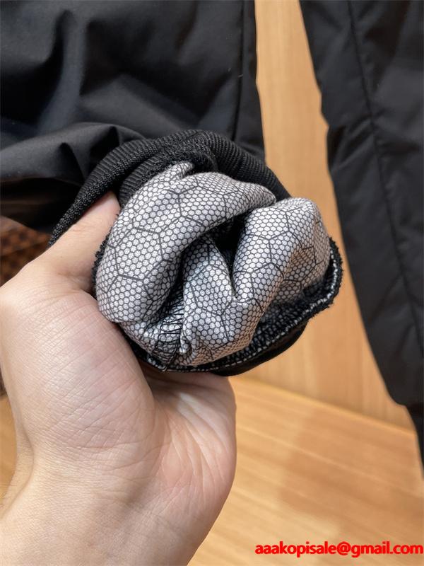 ブラック ダウンパンツ クォイル縫製 束脚 高品質2025秋冬ボトム PRADA スーパーコピー プラダ 