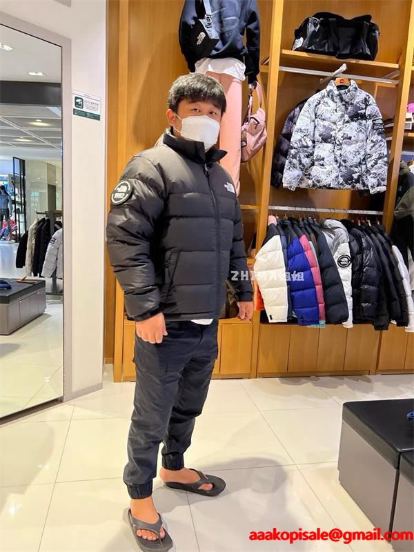 2025秋冬万能 The North Face コピー ブラッククラシック ダウンジャケット レイヤード ザノースフェイス