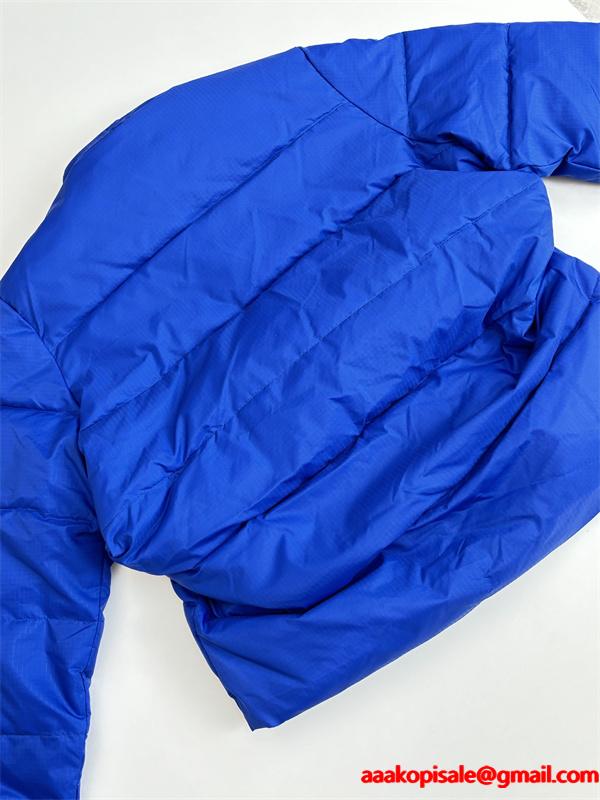 ブルーショートカット BALENCIAGA ポップシンプル バレンシアガ スーパーコピー ダウンジャケット 上質デザイン