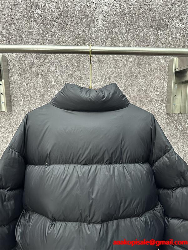 BALENCIAGA ブラックパフ型 クラシック無難 バレンシアガ コピー ダウンジャケット 秋冬高品質アウター