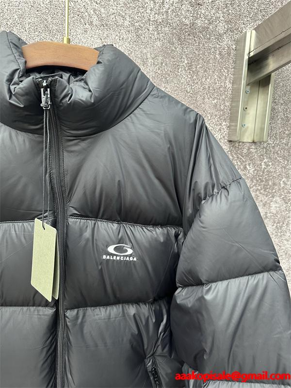 BALENCIAGA ブラックパフ型 クラシック無難 バレンシアガ コピー ダウンジャケット 秋冬高品質アウター