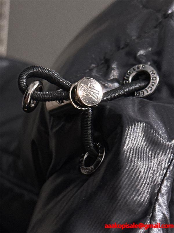 ホワイトフード付 軽量スタイル MONCLER モンクレール コピー ダウンベスト 秋冬温かさ重視