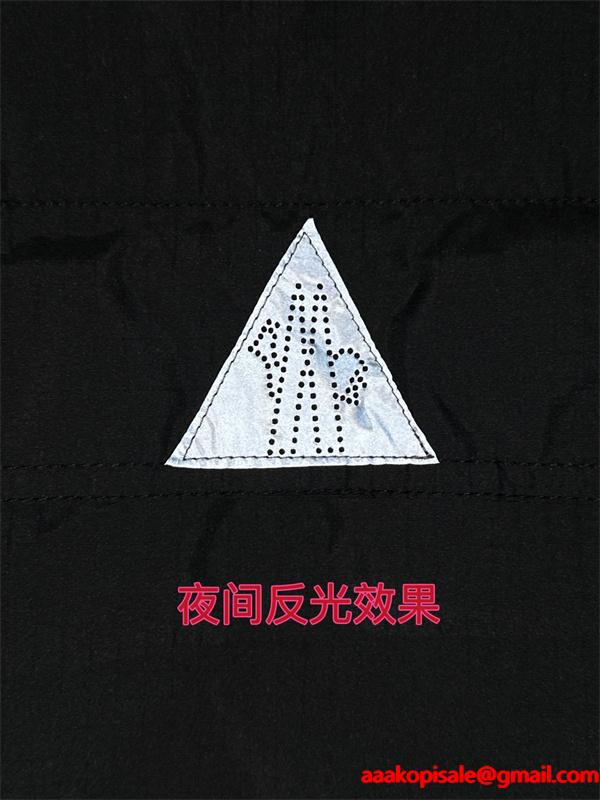 カーキマルチポケット ユーティリティ風 モンクレール コピー MONCLER ダウンベスト 秋冬高品質アクセサリー