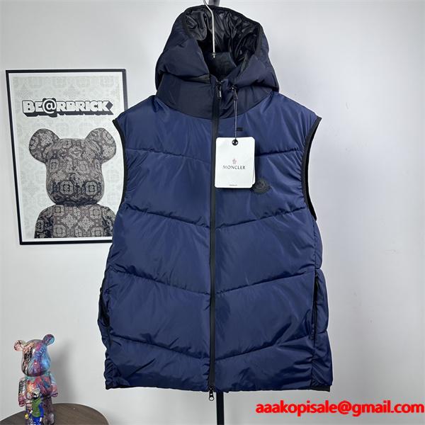MONCLER ネイビーフード付 ダイナミックスタイル モンクレール コピー ダウンベスト 秋冬必須 高品質