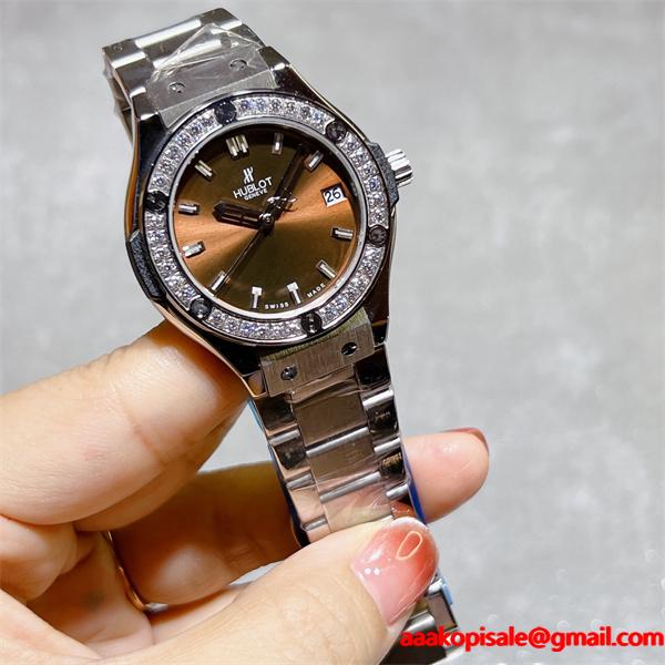 HUBLOT ブラックダイヤモンド装飾 シルバーブレス ユブロット コピー 時計 フェミニン 高品質 腕時計