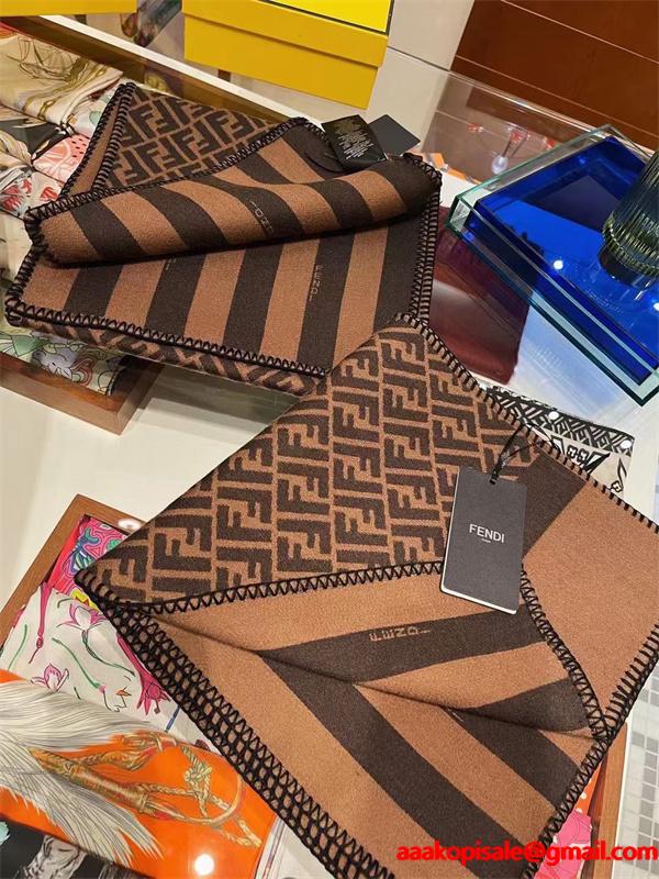 FENDI フェンディ 2025秋冬新作 リバーシブル ウールシルク マフラー FFロゴ 30×180cm