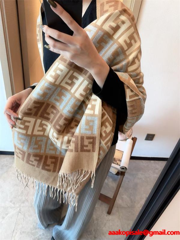 FENDI フェンディ 2025秋冬新作 FFカリグラフィー リバーシブル ウールカシミヤマフラー 65×195cm