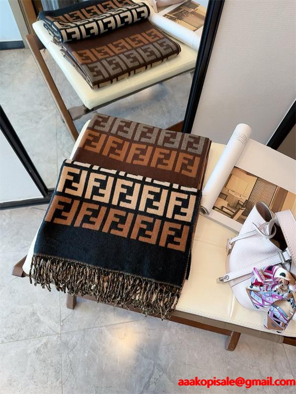 FENDI フェンディ 2025秋冬新作 FFカリグラフィー リバーシブル ウールカシミヤマフラー 65×195cm