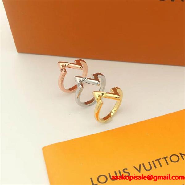 太幅デザイン 立体感豊か ルイヴィトン LOUIS VUITTON モノグラム コピー  ゴールド指輪 2025秋冬