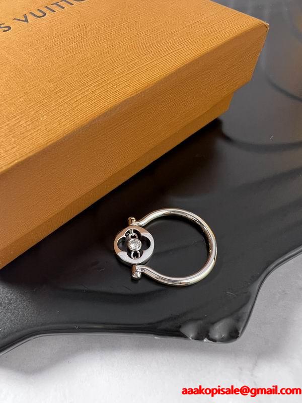 ルイヴィトン LOUIS VUITTON 幾何学的刻印 シルバーメッキ スーパーコピー ユニセックス 指輪 シンプル典雅