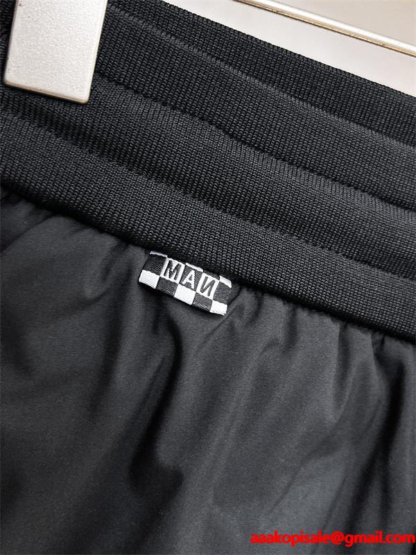 ブラックダッフル MONCLER コピーパンツ  束脚ロゴ モンクレール ユニセックス トレンディ 2025秋冬