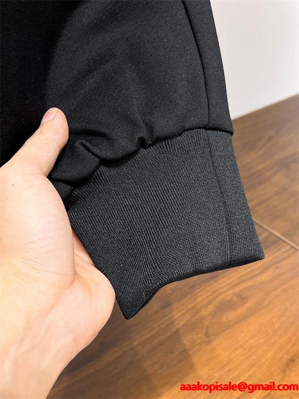 2025秋冬 ブラックコーデュロイ マルチポケット モンクレール MONCLER コピーパンツ ユニセックス アウトドア