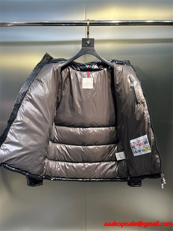 ブラックダウン レザーロゴパッチ 秋冬高級感 モンクレール スーパーコピージャケット 大人気 MONCLER
