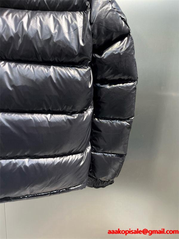 ブラックダウン モノクロロゴ MONCLER 秋冬シャープ モンクレール コピージャケット 定番