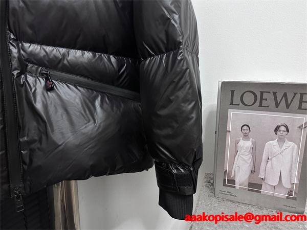 ブラック 光沢 ダウン MONCLER 秋冬光沢魅了 モンクレール スーパーコピージャケット 定番
