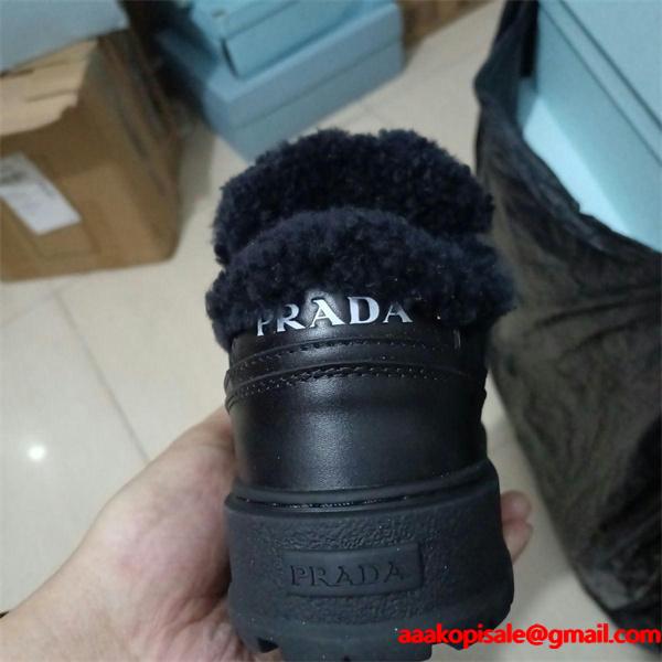 PRADA プラダ 激安 レディース スニーカー 厚底 ファー付き レザー シューズ 冬 新作