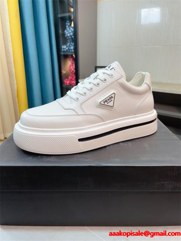 PRADA プラダ 激安 メンズ スニーカー レザー 厚底 ロゴ デザイン カジュアル シューズ 新作 旅行 通勤 おしゃれ 使いやすい 歩きやすい