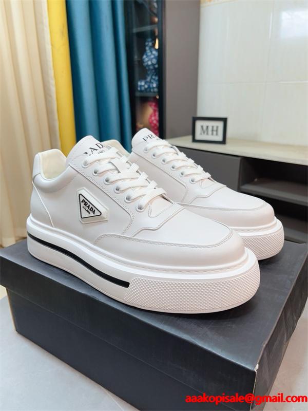 PRADA プラダ 激安 メンズ スニーカー レザー 厚底 ロゴ デザイン カジュアル シューズ 新作 旅行 通勤 おしゃれ 使いやすい 歩きやすい