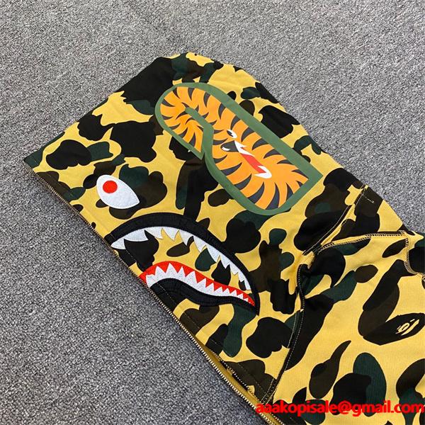 BAPE スーパーコピー 秋冬ストリートトレンド 定番 カモフラージュ シャーク 連帽 ジップアップ ベイプ