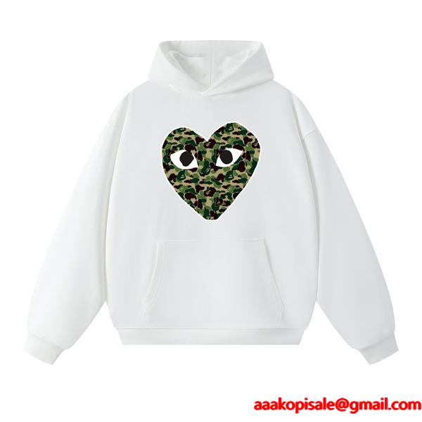 BAPE ブラック カモフラージュ ハート 連帽 スウェット コムデギャルソン ベイプ コラボ スーパーコピー 秋冬