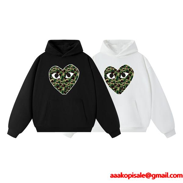 BAPE ブラック カモフラージュ ハート 連帽 スウェット コムデギャルソン ベイプ コラボ スーパーコピー 秋冬