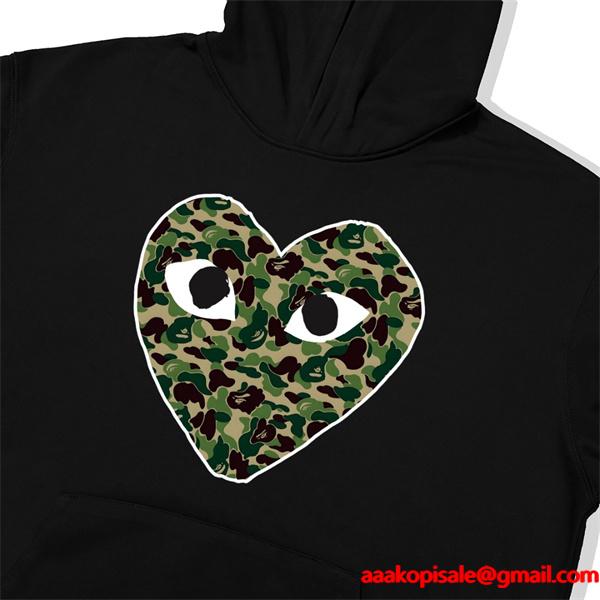 BAPE ブラック カモフラージュ ハート 連帽 スウェット コムデギャルソン ベイプ コラボ スーパーコピー 秋冬