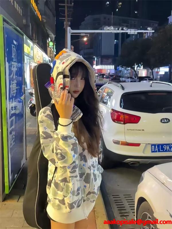 BAPE コピー 秋冬 復古 定番 グレー カモフラージュ シャーク 連帽 ジップアップ ベイプ