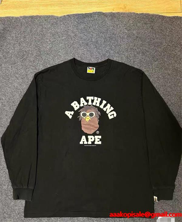  BAPE スーパーコピー 秋冬ストリートクール 定番 ホワイト メガネ猿人 ロゴ 長袖 T シャツ ベイプ
