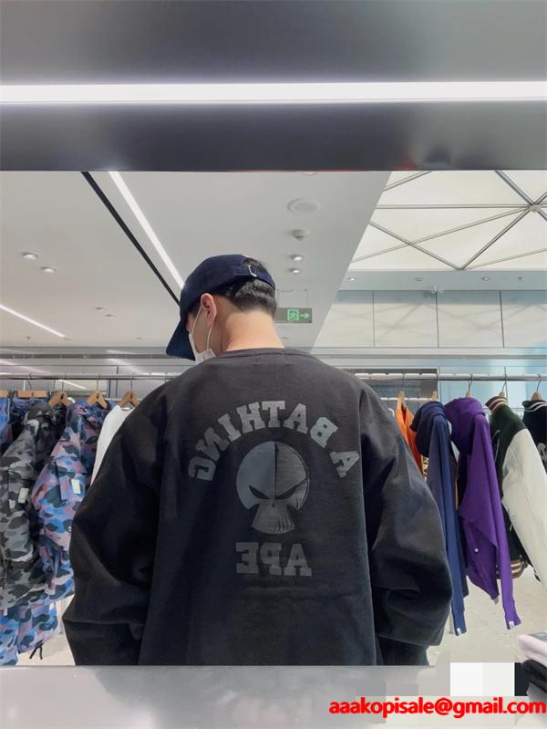 BAPE コピー 秋冬ストリートコラボスタイル 定番 ブラック コラボ 猿人 スウェット ベイプ