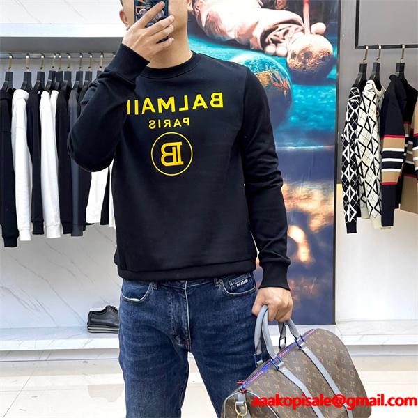 ホワイト 円领 レトロ字母ロゴ スウェット バルマン BALMAIN コピー 秋冬 着こなし上品 定番