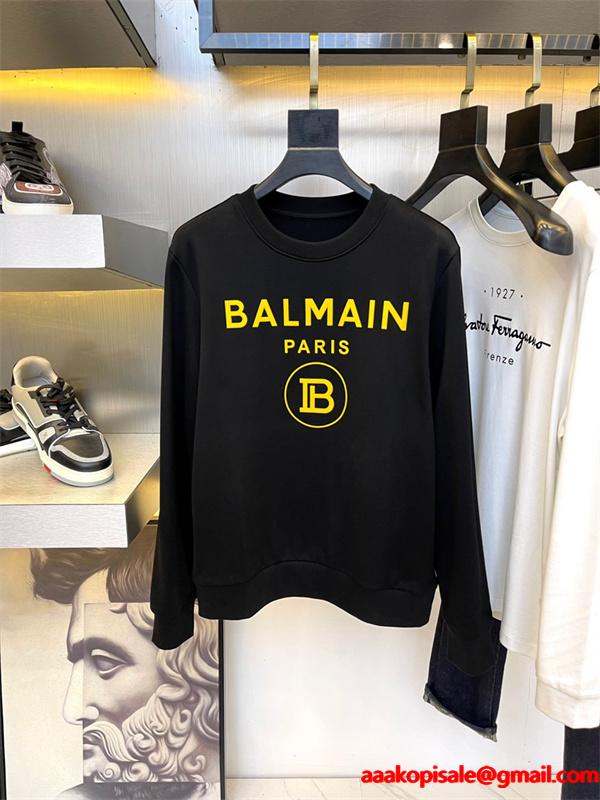 ホワイト 円领 レトロ字母ロゴ スウェット バルマン BALMAIN コピー 秋冬 着こなし上品 定番