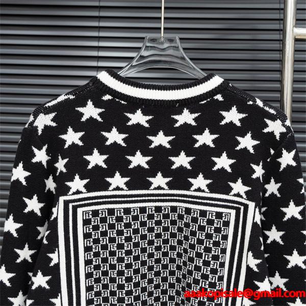  BALMAIN コピー 秋冬デザイン ブラック × ホワイト 星柄 × 幾何ロゴ ニットセーター バルマン