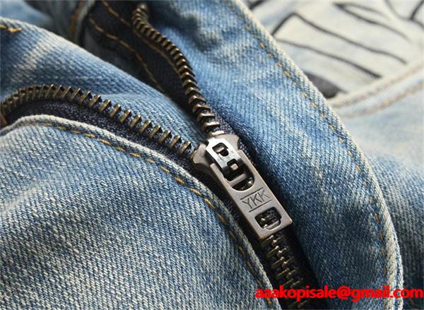 ドルチェ & ガッバーナ DOLCE & GABBANA コピー 秋冬 お洒落 ライトブルー チェッカーボード腰頭 デニムパンツ 
