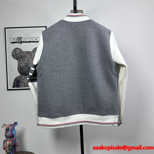 トムブラウン Thom Browne 偽物 秋冬キュート 話題 グレー × ホワイト 子犬刺繍 ベースボールジャケット 