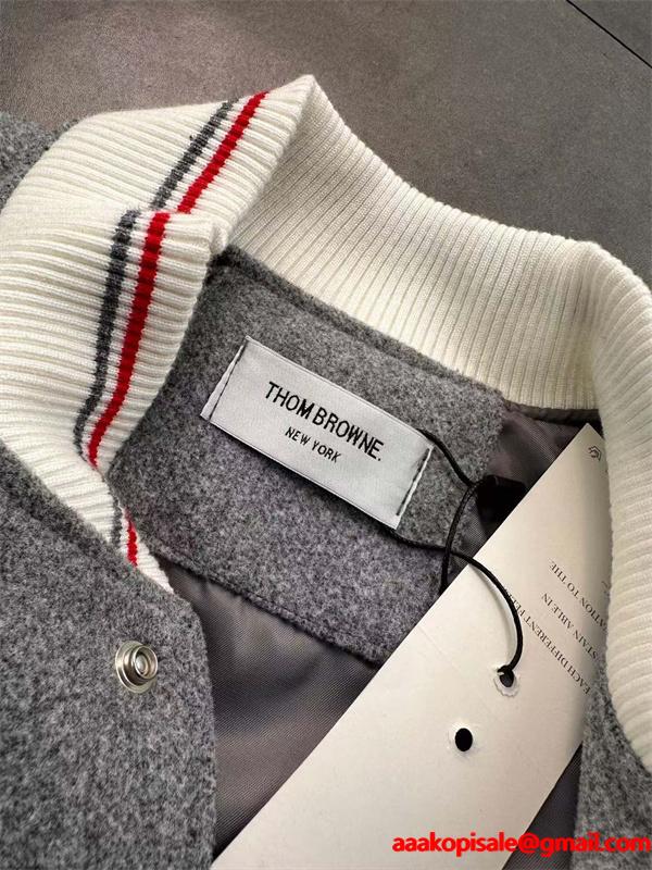 トムブラウン Thom Browne 偽物 秋冬キュート 話題 グレー × ホワイト 子犬刺繍 ベースボールジャケット 